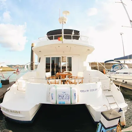 Sleep On A Modern Boat In Lisbon Botel