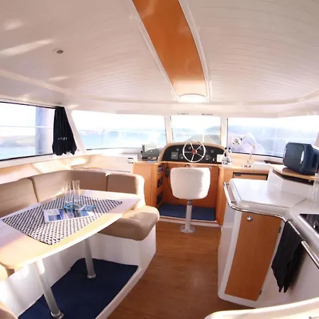 Sleep On A Modern Boat In Lisbon Botel *